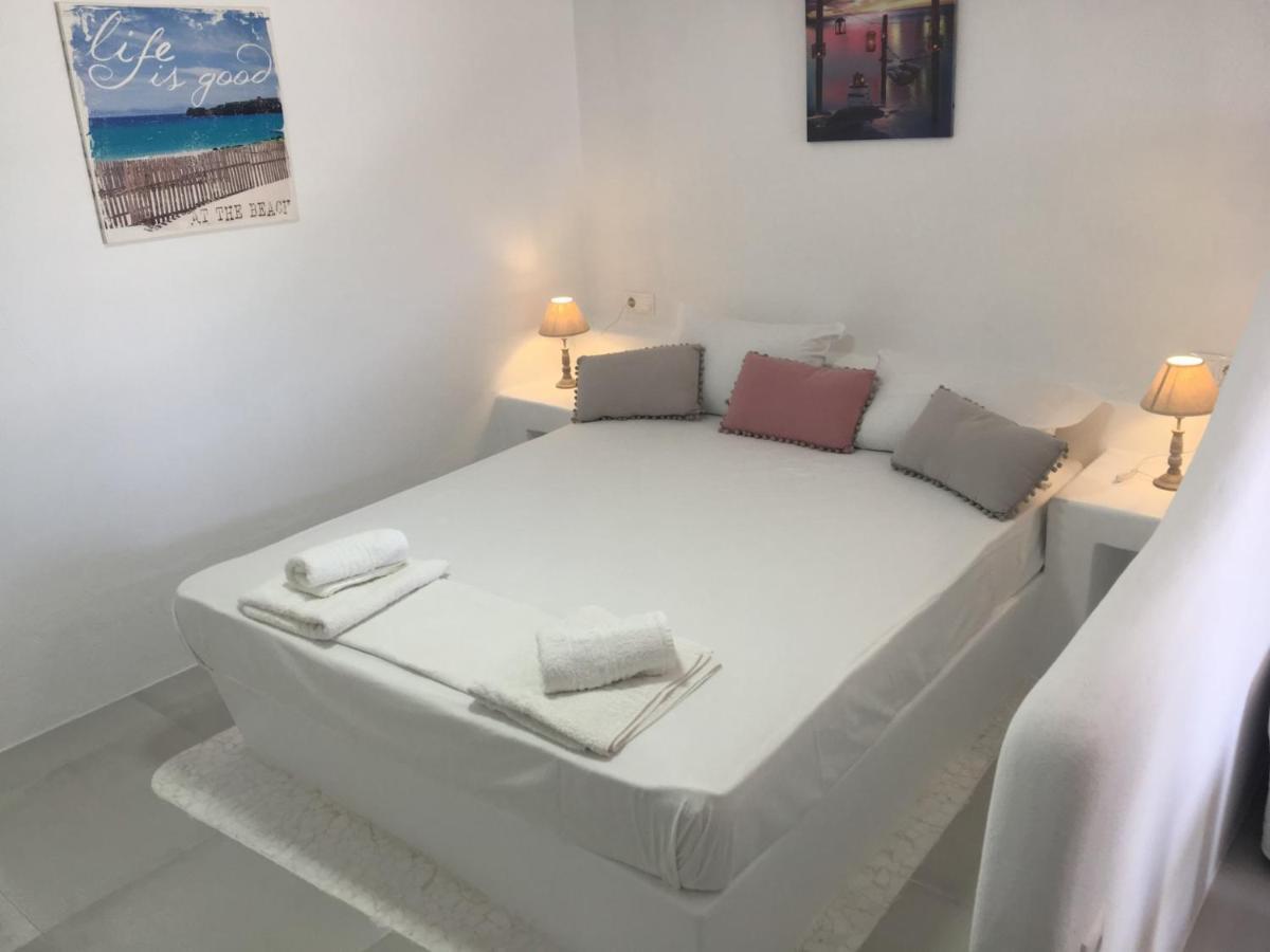 Rineia Complex By Live&Travel Apartment Mykonos Town Bagian luar foto